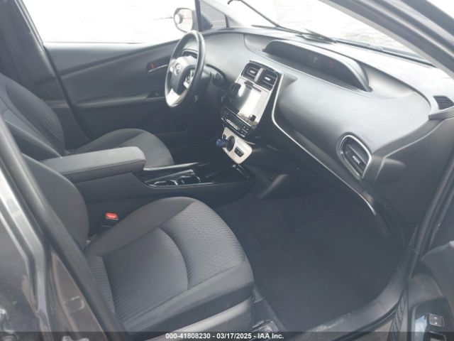 JTDKARFP8H3002569 Toyota Prius Prime Plus