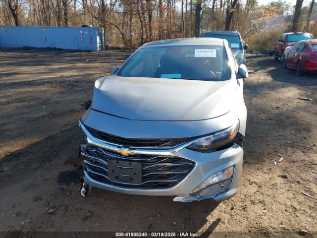 1G1ZD5ST3RF130860 Chevrolet Malibu Fwd 1lt