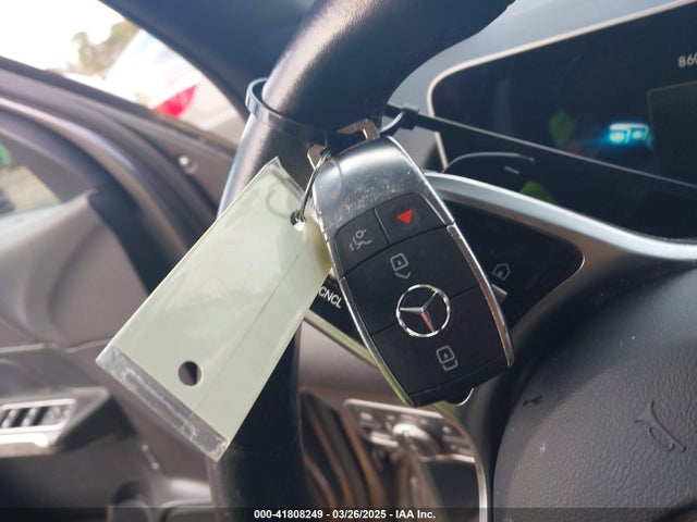 41808249 :رقم المزاد ، W1N4M4HB2MW102365 vin ، 2021 Mercedes-benz Glb 250 4matic مزاد بيع