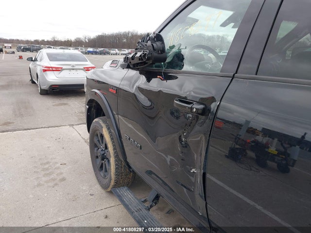 3C6UR5FJ6KG574757 RAM 2500 Laramie  4x4 6'4 Box