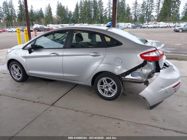 Ford FIESTA SE 2019 3FADP4BJ9KM135249 Image 15