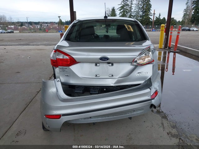 Ford FIESTA SE 2019 3FADP4BJ9KM135249 Image 17
