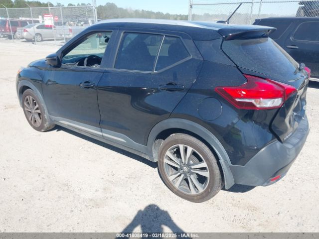 3N1CP5CUXKL481856 Nissan KICKS SR