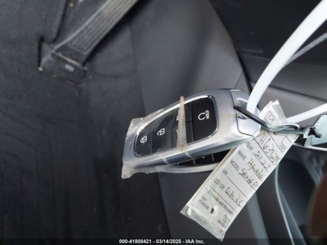 5NMS24AJ1PH638298 Hyundai Santa Fe Sel