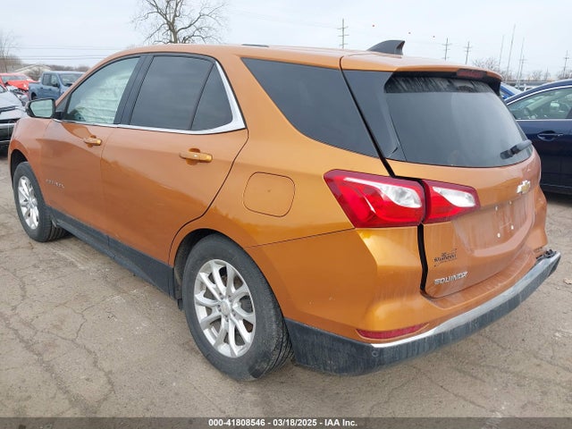 2GNAXJEV5J6106261 Chevrolet EQUINOX LT