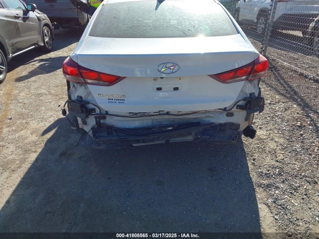 5NPD84LF9HH034860 Hyundai ELANTRA SE