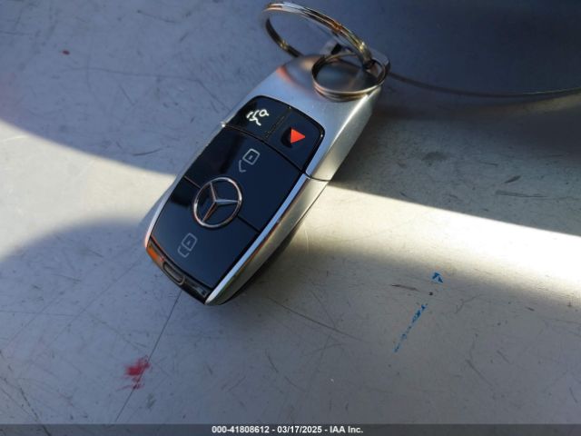 WDDZF4JB9JA433928 Mercedes-Benz E 300