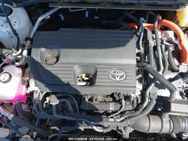 JTDAAAAF5S3031112 Toyota Crown Xle