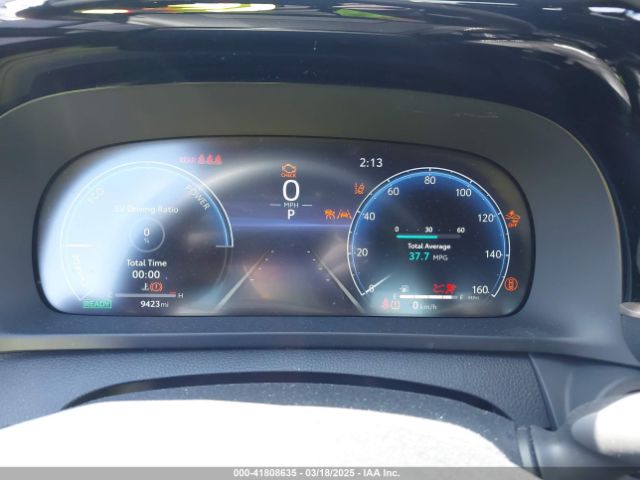 JTDAAAAF5S3031112 Toyota Crown Xle