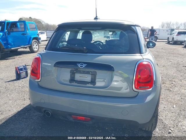 Mini Hardtop Cooper 2019 WMWXP5C55K2H29830 Image 16