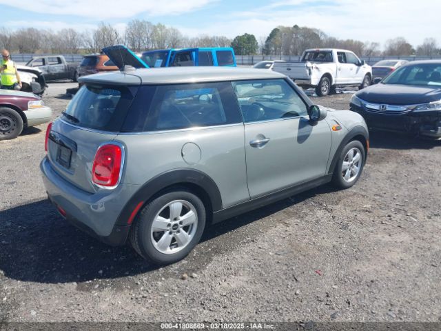 2019 MINI HARDTOP WMWXP5C55K2H29830 Photo 3