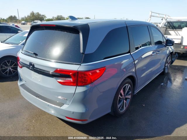 5FNRL6H82RB027601 Honda Odyssey Touring