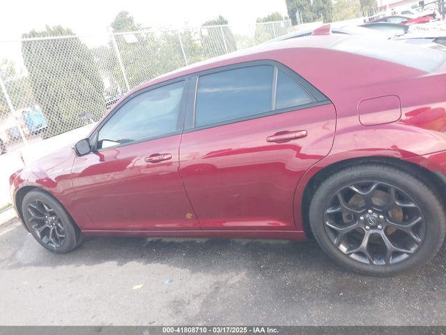 2C3CCABGXKH577819 Chrysler 2019