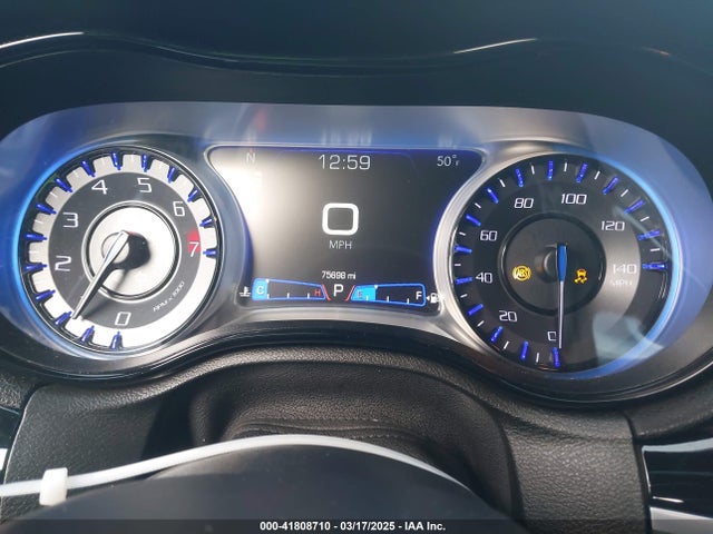 2C3CCABGXKH577819 Chrysler 2019