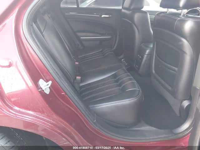 2C3CCABGXKH577819 Chrysler 2019