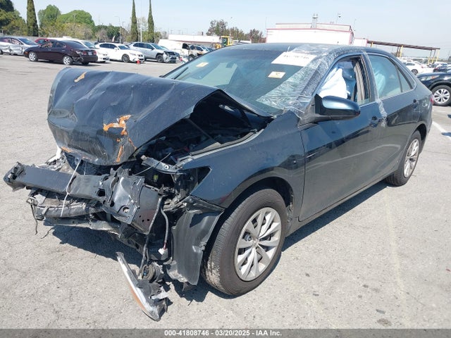 4T4BF1FK2GR565599 Toyota CAMRY LE
