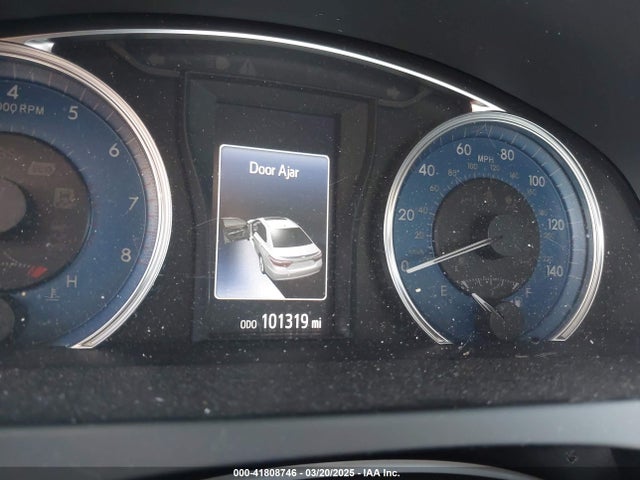 4T4BF1FK2GR565599 Toyota CAMRY LE