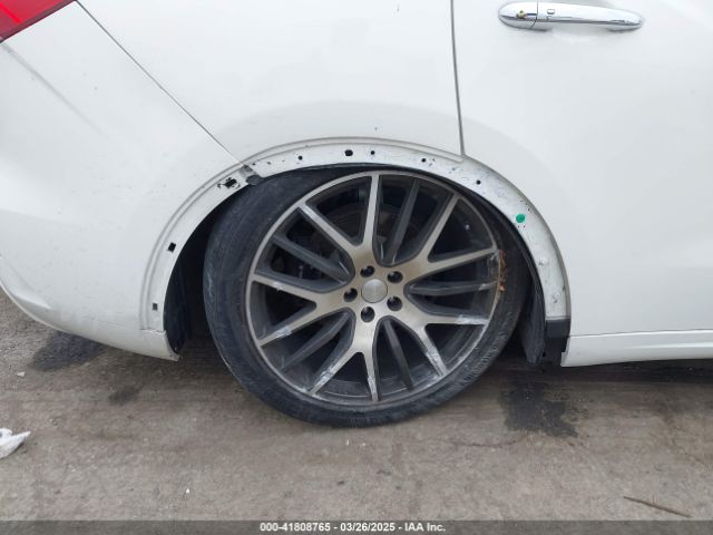 ZN661YUS3HX224978 Maserati LEVANTE S