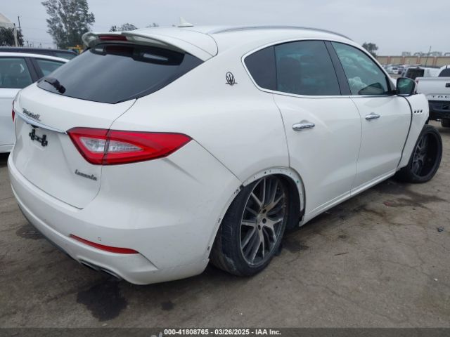 ZN661YUS3HX224978 Maserati LEVANTE S