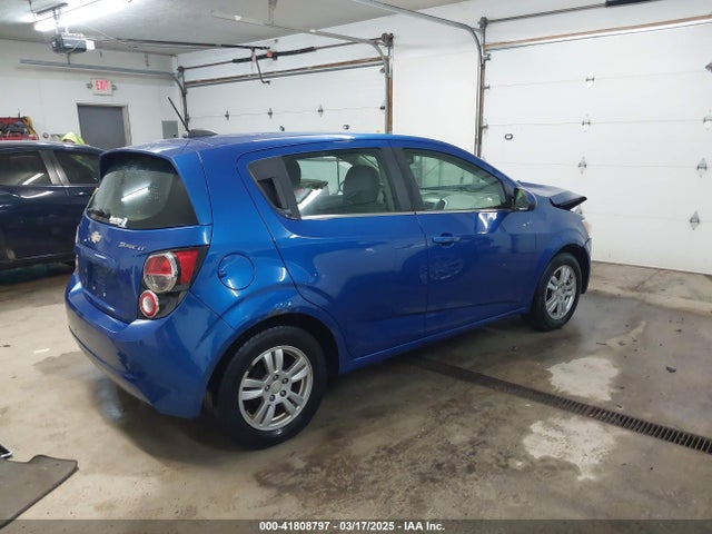 1G1JC6SH2G4168106 Chevrolet Sonic Lt Auto