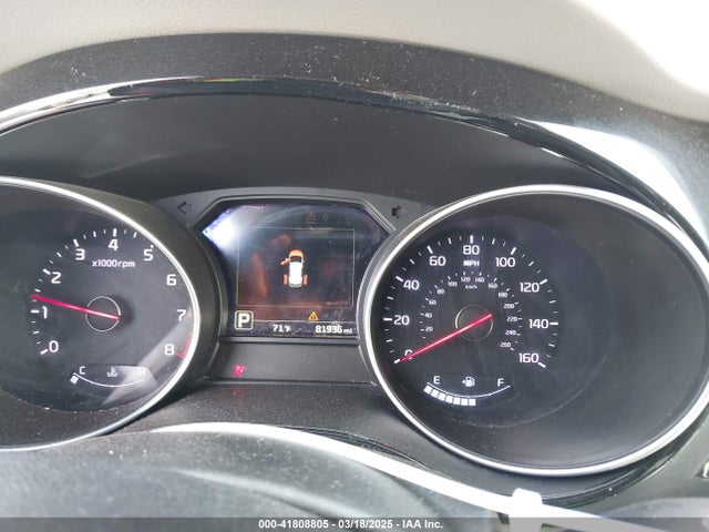 KNDME5C10F6033882 KIA Sedona Sx Luxury