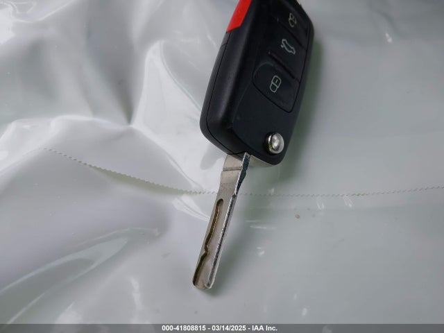 3VW2B7AJ8HM260395 Volkswagen Jetta 1.4t S