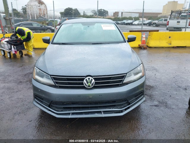 3VW2B7AJ8HM260395 Volkswagen Jetta 1.4t S