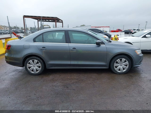 3VW2B7AJ8HM260395 Volkswagen Jetta 1.4t S