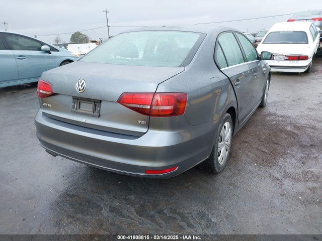 3VW2B7AJ8HM260395 Volkswagen Jetta 1.4t S