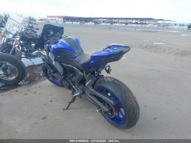 2022 YAMAHA YZFR7 JYARM38E0NA001420 Photo 2