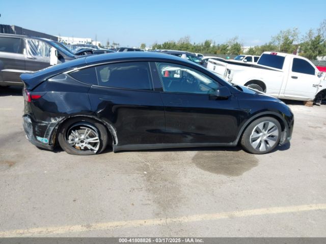 7SAYGDEE0RF078242 Tesla Model Y Long Range Dual Motor All-wheel Drive