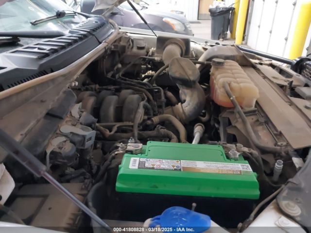 1FTFX1E52JKF42044 Ford F-150 Xl