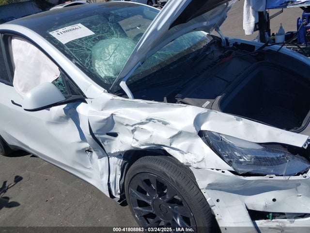 2022 TESLA MODEL Y 7SAYGDEE8NF480939 Photo 5