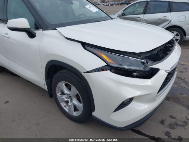 5TDBZRBH9MS110697 Toyota Highlander Le