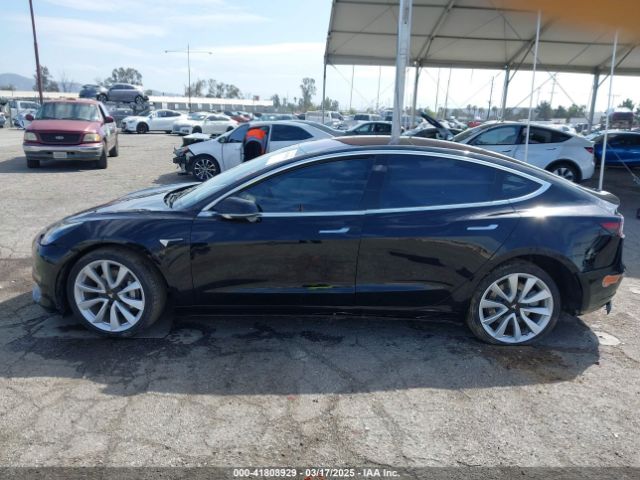 5YJ3E1EA0HF002379 Tesla Model 3 Long Range/standard
