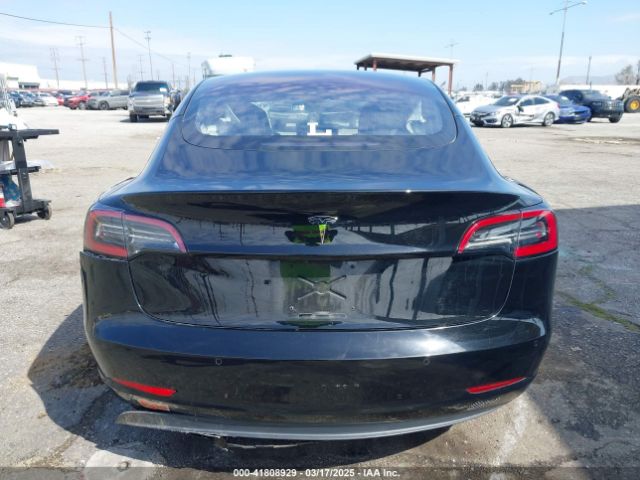 5YJ3E1EA0HF002379 Tesla Model 3 Long Range/standard