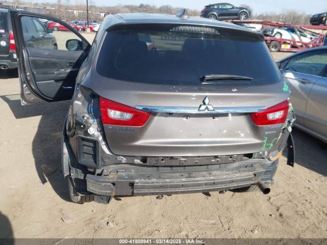 JA4AP3AU8JU022979 Mitsubishi Outlander Sport 2.0 Es/2.0 Le