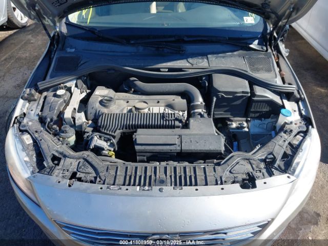 LYV612TK2GB099241 Volvo S60 Inscription T5 Premier
