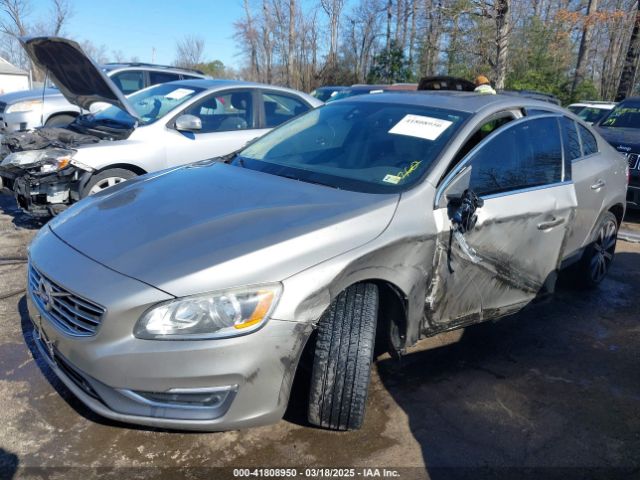 LYV612TK2GB099241 Volvo S60 Inscription T5 Premier