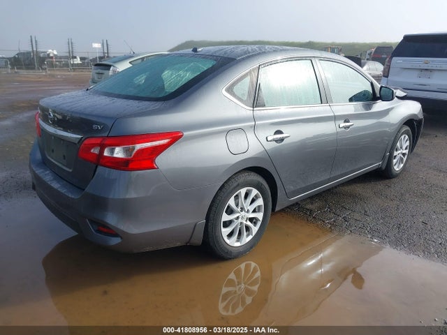 3N1AB7AP8JL627636 Nissan SENTRA SV