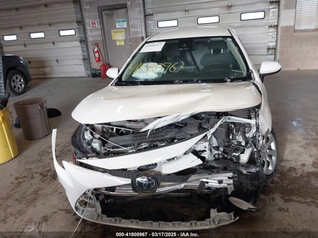 JTDEPRAE0LJ087719 Toyota COROLLA LE
