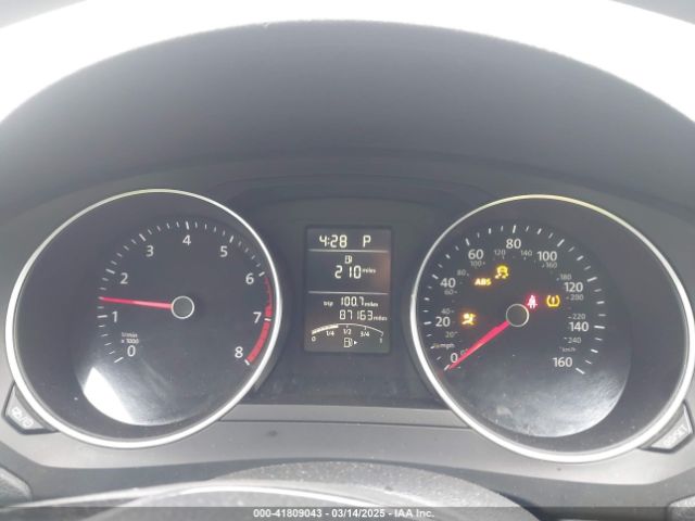 3VWDB7AJ3JM206162 Volkswagen Jetta 1.4t Se/1.4t Wolfsburg Edition