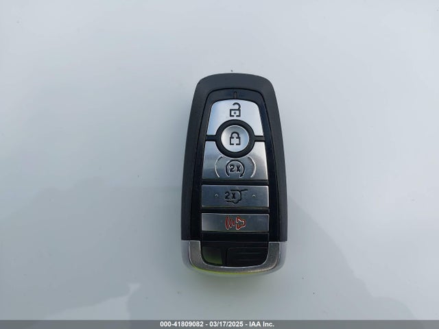 Ford EXPLORER XLT 2021 1FMSK8DH2MGB27312 Image 11