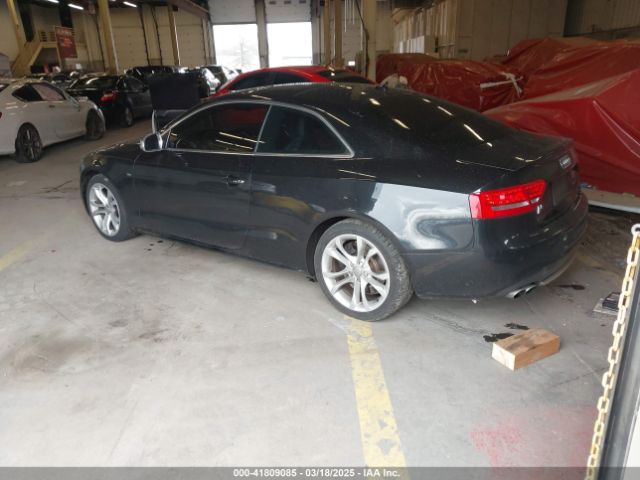2010 AUDI S5 WAUVVAFR3AA022523 Photo 2