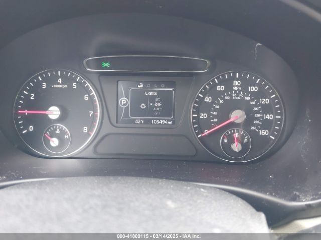 5XYPG4A34JG347093 KIA Sorento 2.4l Lx