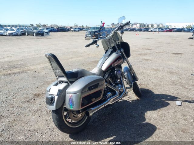 2017 HARLEY-DAVIDSON FXDL 1HD1GNM17HC318562 Photo 3