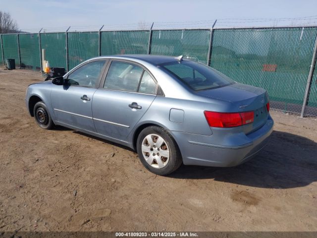 2010 HYUNDAI SONATA 5NPET4AC6AH617596 Photo 2