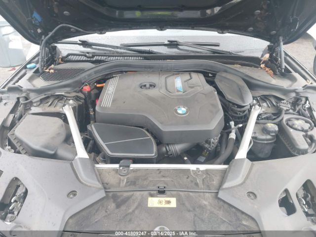 WBA13AG01NCJ72192 BMW 530e