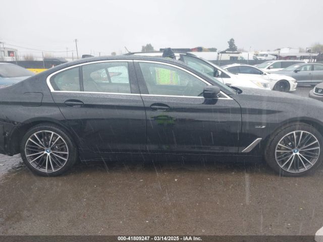 WBA13AG01NCJ72192 BMW 530e