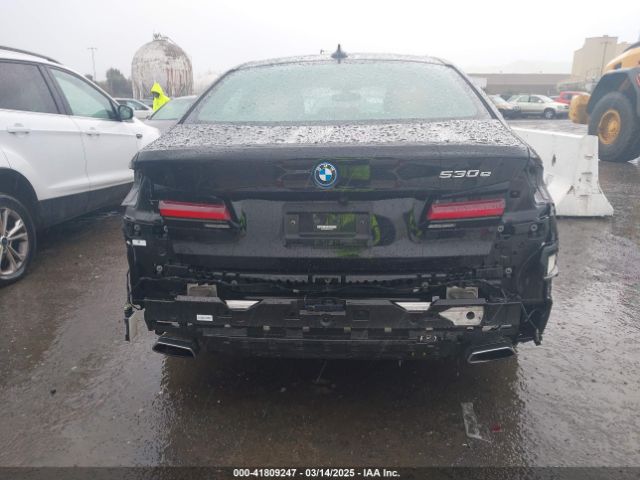 WBA13AG01NCJ72192 BMW 530e